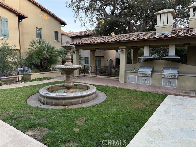 Detail Gallery Image 3 of 6 For 168 S Sierra Madre Bld #113,  Pasadena,  CA 91107 - 3 Beds | 2 Baths