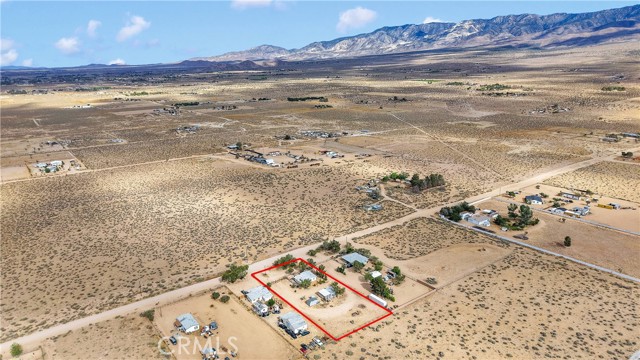 10378 Willow Wells Avenue, Lucerne Valley CA: https://media.crmls.org/medias/18b29743-0194-48bd-bbfa-78cb6e08a40a.jpg