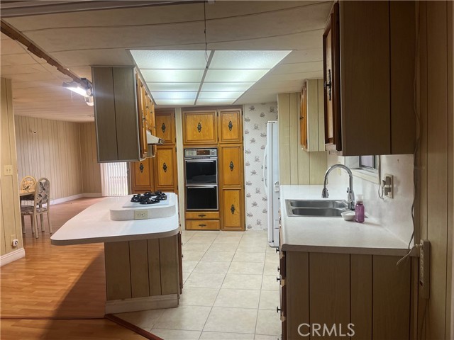 Detail Gallery Image 6 of 15 For 4211 W 1st Street , Space 90, Santa Ana,  CA 92703 - 2 Beds | 2 Baths