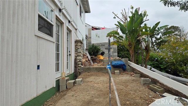 787 Terrace 49, Los Angeles CA: https://media.crmls.org/medias/18b4db32-e257-4ab7-923d-33b2045ee09f.jpg