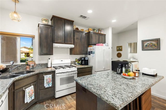 Detail Gallery Image 14 of 40 For 1586 Paigewood, Orland,  CA 95963 - 4 Beds | 2 Baths