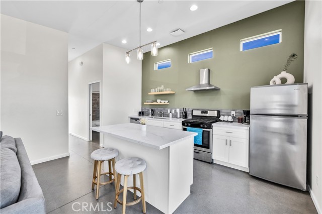 Detail Gallery Image 6 of 36 For 7276 Encina Rd, Joshua Tree,  CA 92252 - 1 Beds | 1 Baths