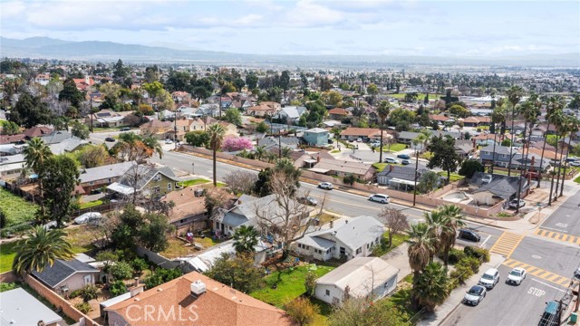 Detail Gallery Image 25 of 27 For 27116 Pacific, Highland,  CA 92346 - 2 Beds | 1 Baths
