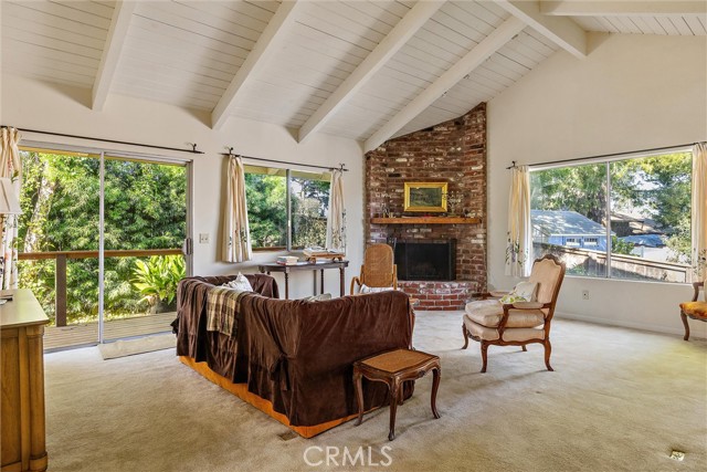 Detail Gallery Image 5 of 32 For 1909 Pineridge, Cambria,  CA 93428 - 2 Beds | 2 Baths