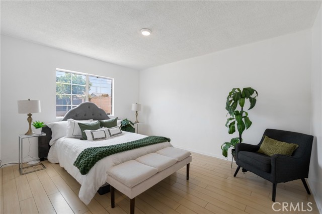 1124 W 123rd Street, Los Angeles CA: https://media.crmls.org/medias/18b72316-0371-4050-8cdb-417293e891fa.jpg