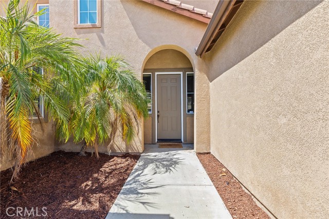 Detail Gallery Image 9 of 45 For 32867 Sandal Wood Ln, Lake Elsinore,  CA 92530 - 3 Beds | 2/1 Baths