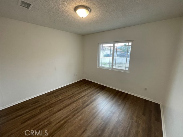 25141 Silent Creek Road, Moreno Valley CA: https://media.crmls.org/medias/18b89894-1378-42a2-b060-7fed6fd336bc.jpg