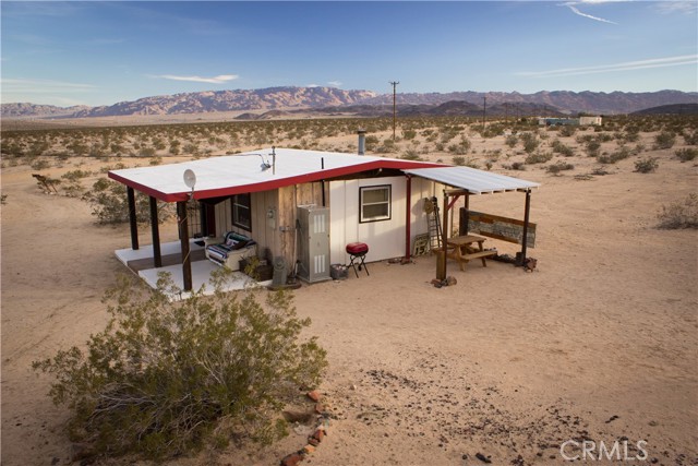 Detail Gallery Image 1 of 48 For 66488 Pole Line Rd, Joshua Tree,  CA 92252 - 0 Beds | 1 Baths