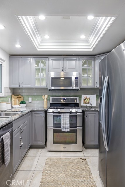 2512 Mathews Avenue, Redondo Beach, California 90278, 3 Bedrooms Bedrooms, ,2 BathroomsBathrooms,Residential,Sold,Mathews,SB23020351