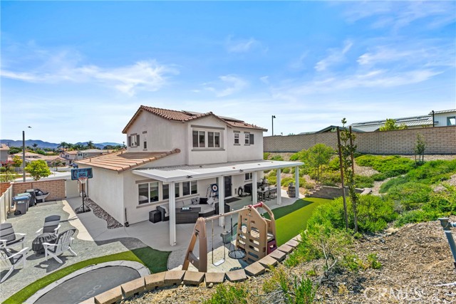 23982 Kerrigan Drive, Menifee CA: https://media.crmls.org/medias/18b9d7ee-268d-419e-814f-0c5c56bd6ceb.jpg