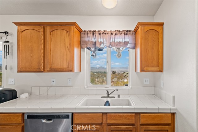 Detail Gallery Image 13 of 31 For 32778 Sapphire Rd, Lucerne Valley,  CA 92356 - 3 Beds | 2 Baths