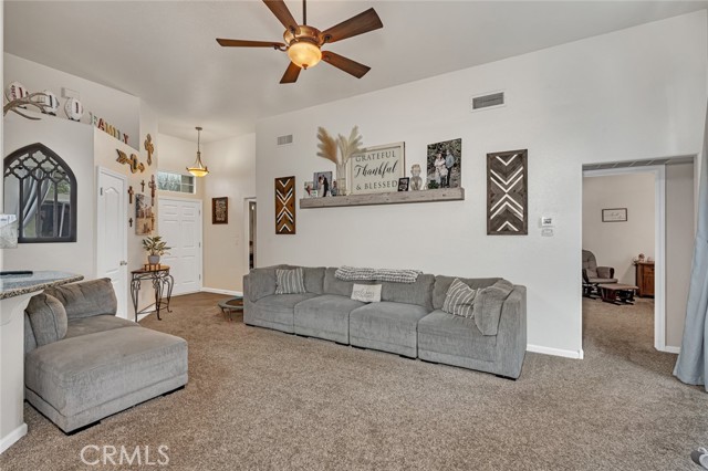 Detail Gallery Image 17 of 47 For 2200 Hanson Ave, Clovis,  CA 93611 - 3 Beds | 2 Baths