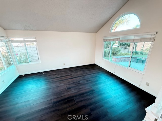 Detail Gallery Image 32 of 54 For 2450 via Pacifica, Corona,  CA 92882 - 4 Beds | 3 Baths