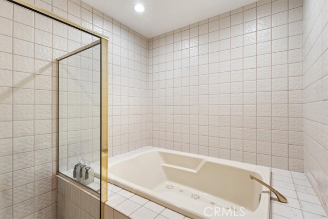 Detail Gallery Image 18 of 34 For 190 Desert Lakes, Rancho Mirage,  CA 92270 - 3 Beds | 3 Baths