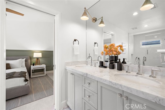 Detail Gallery Image 30 of 40 For 1924 Beryl Ln, Newport Beach,  CA 92660 - 4 Beds | 3/1 Baths