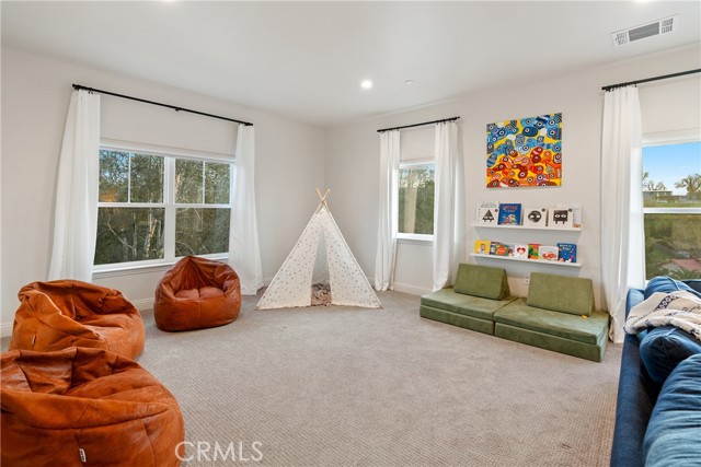 Detail Gallery Image 28 of 69 For 621 Jackson Dr, Paso Robles,  CA 93446 - 5 Beds | 3/1 Baths