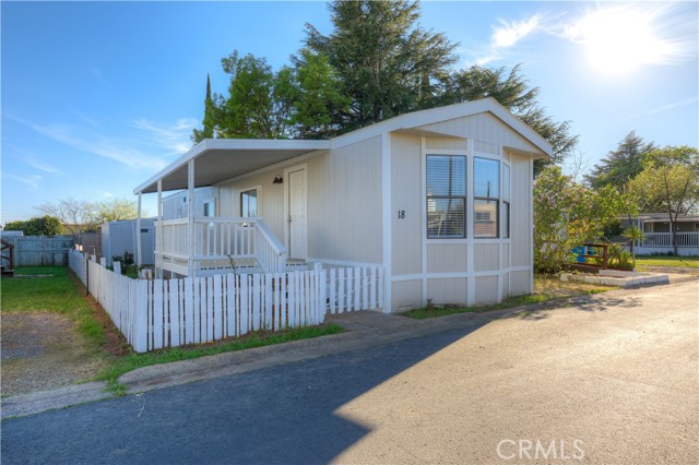 Image 28 of 31 For 1047 14th  