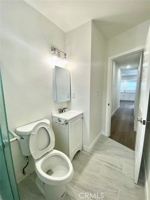 Detail Gallery Image 12 of 13 For 920 W Olive Ave #1,  Monrovia,  CA 91016 - 2 Beds | 1 Baths