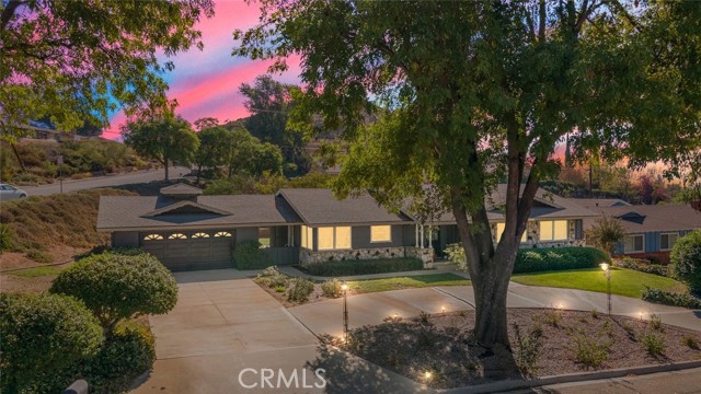 11174 Western Hills Dr, Riverside, CA 92505