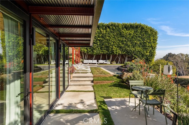 Detail Gallery Image 30 of 32 For 1515 N Tigertail, Los Angeles,  CA 90049 - 3 Beds | 2/1 Baths