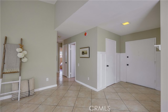 3209 S Center Street, Santa Ana CA: https://media.crmls.org/medias/18bdafbe-877d-4658-b785-7c16ef16907f.jpg