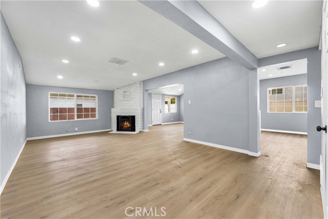 Detail Gallery Image 13 of 22 For 5651 Radford, Valley Village,  CA 91607 - 3 Beds | 2 Baths