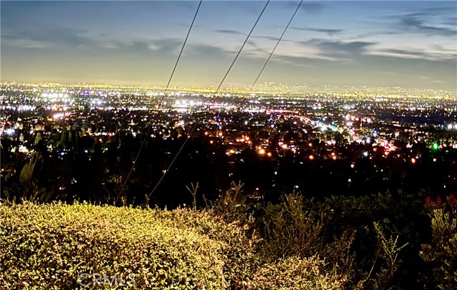 Detail Gallery Image 5 of 30 For 11759 S Circle, Whittier,  CA 90601 - 3 Beds | 2/1 Baths