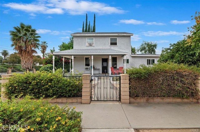 Detail Gallery Image 8 of 33 For 323 E Colton, Redlands,  CA 92374 - 3 Beds | 2 Baths