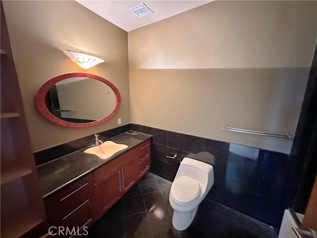 5077 Schumacher Road, Calabasas CA: https://media.crmls.org/medias/18c06225-a2d7-4532-9276-08675206eaa5.jpg