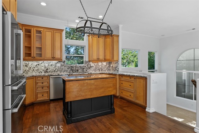 231 Montana Del Lago, Rancho Santa Margarita CA: https://media.crmls.org/medias/18c0f77f-3419-4f58-bbee-8473add107ec.jpg
