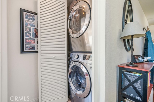 Detail Gallery Image 7 of 26 For 5565 Canoga Ave #309,  Woodland Hills,  CA 91367 - 2 Beds | 2 Baths