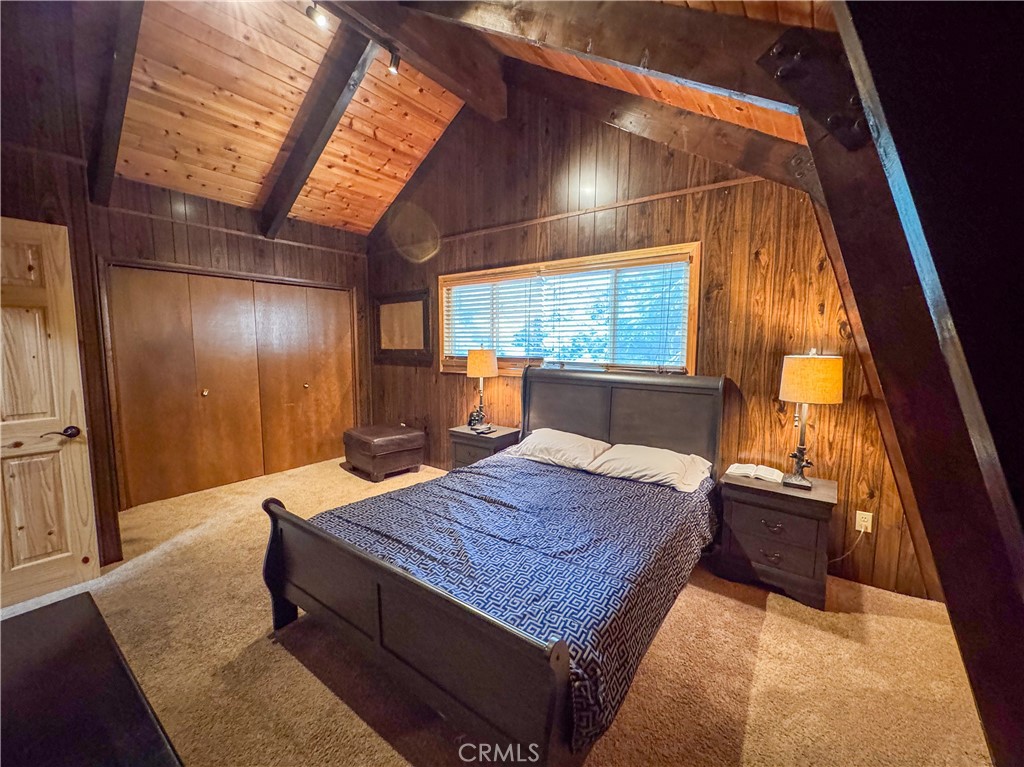https://media.crmls.org/medias/18c1f6b6-1e56-46ab-8210-c7f2bc74559b.jpg?preset=X-Large