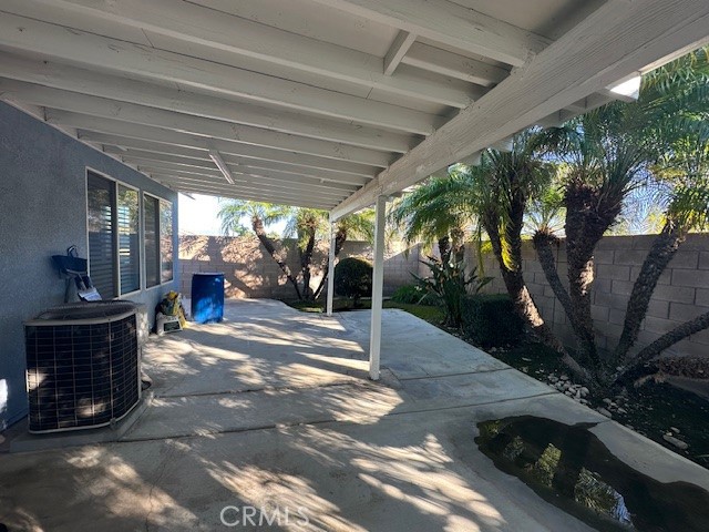 Detail Gallery Image 13 of 21 For 1343 W La Gloria, Rialto,  CA 92377 - 4 Beds | 2 Baths