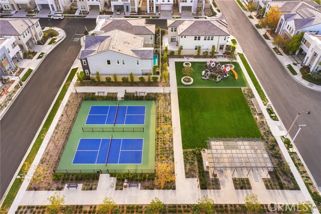 390 Riverbend, Lake Forest CA: https://media.crmls.org/medias/18c253e4-c931-4827-884f-1a614548ebca.jpg