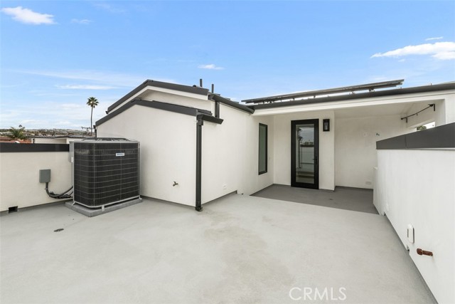 Detail Gallery Image 38 of 44 For 508 Marigold, Corona Del Mar,  CA 92625 - 4 Beds | 4/1 Baths