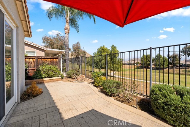 Detail Gallery Image 5 of 64 For 520 Olazabal, Hemet,  CA 92545 - 3 Beds | 3 Baths