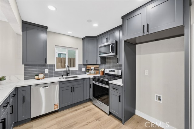 Detail Gallery Image 17 of 42 For 22429 Ibex, Hawaiian Gardens,  CA 90716 - 2 Beds | 1 Baths