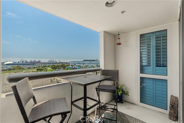 Detail Gallery Image 9 of 32 For 525 E Seaside Way #905,  Long Beach,  CA 90802 - 2 Beds | 1/1 Baths
