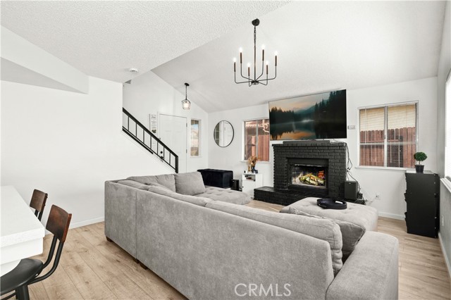 Detail Gallery Image 7 of 35 For 8213 Birch St, Bakersfield,  CA 93311 - 3 Beds | 1/1 Baths