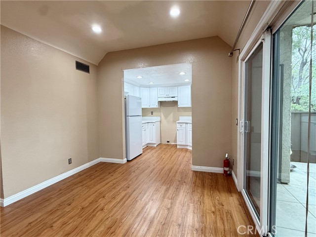 Detail Gallery Image 7 of 27 For 22749 Lakeway #375,  Diamond Bar,  CA 91765 - 2 Beds | 2 Baths