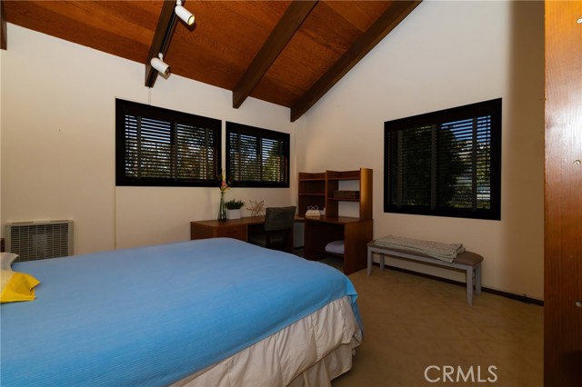 1323 Silvius Avenue, San Pedro CA: https://media.crmls.org/medias/18c62610-5375-4274-a6a6-dacb64c36e8d.jpg