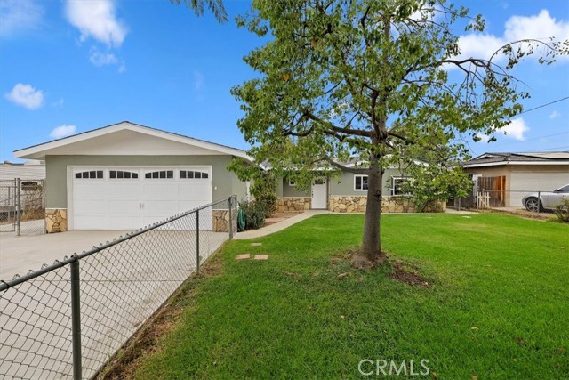 887 Kingman Drive, Norco CA: https://media.crmls.org/medias/18c67821-02e2-4220-a943-a2c56bde055d.jpg