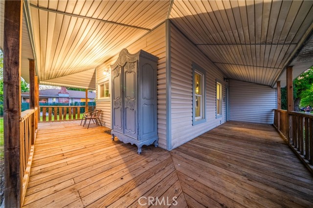 1711 Shasta Street, Anderson CA: https://media.crmls.org/medias/18c6cfb6-30f2-4e45-99b7-961ac777796d.jpg