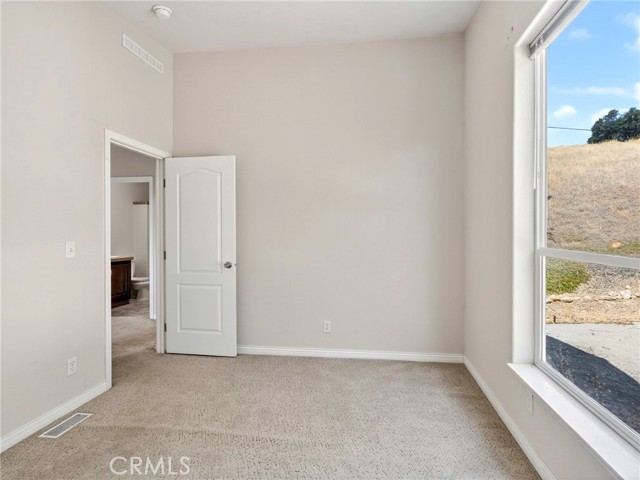 2564 Indian Hill Road, Clearlake Oaks CA: https://media.crmls.org/medias/18c77528-2aa8-4453-ad7a-ce8fff144914.jpg