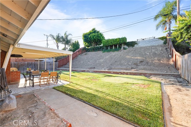 Detail Gallery Image 34 of 39 For 2541 W Cobblestone Rd, La Habra,  CA 90631 - 3 Beds | 2 Baths
