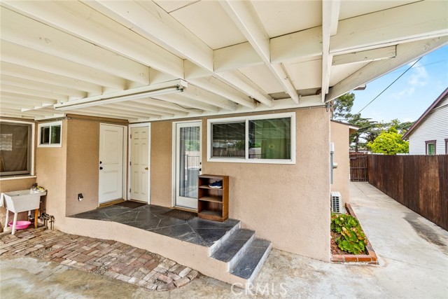 Detail Gallery Image 12 of 28 For 1841 S 6th St, Alhambra,  CA 91803 - 6 Beds | 4 Baths