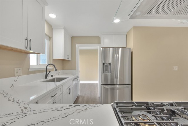 Detail Gallery Image 10 of 31 For 340 W Caroline St, Ontario,  CA 91762 - 7 Beds | 4 Baths