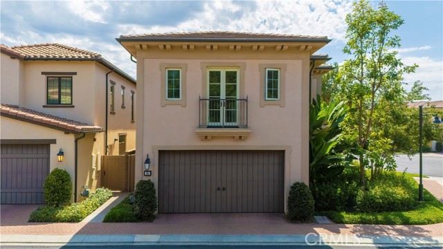 Front Image Thumbnail for CROC26087601