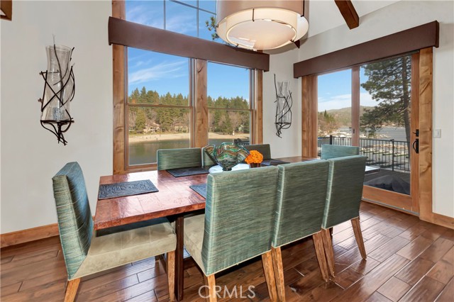 Detail Gallery Image 18 of 46 For 27467 N Bay Rd, Lake Arrowhead,  CA 92352 - 6 Beds | 5/2 Baths