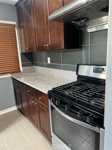 Detail Gallery Image 4 of 4 For 1250 Huntington Dr a,  South Pasadena,  CA 91030 - 1 Beds | 1 Baths